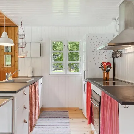 Holiday home Gunloeg - 1-3km From The Sea In Ne Jutland By Interhome *