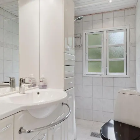 Gunloeg - 1-3km From The Sea In Ne Jutland By Interhome *