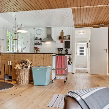 Gunloeg - 1-3km From The Sea In Ne Jutland By Interhome *