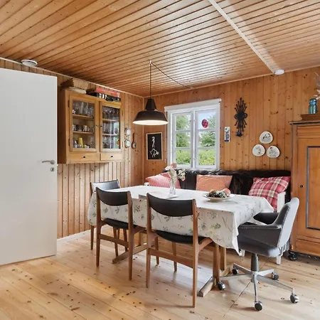 Gunloeg - 1-3km From The Sea By Interhome * Hals